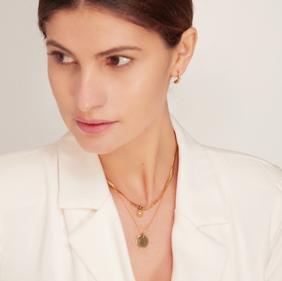 Stylish Layered Choker - Picture 5 of 7